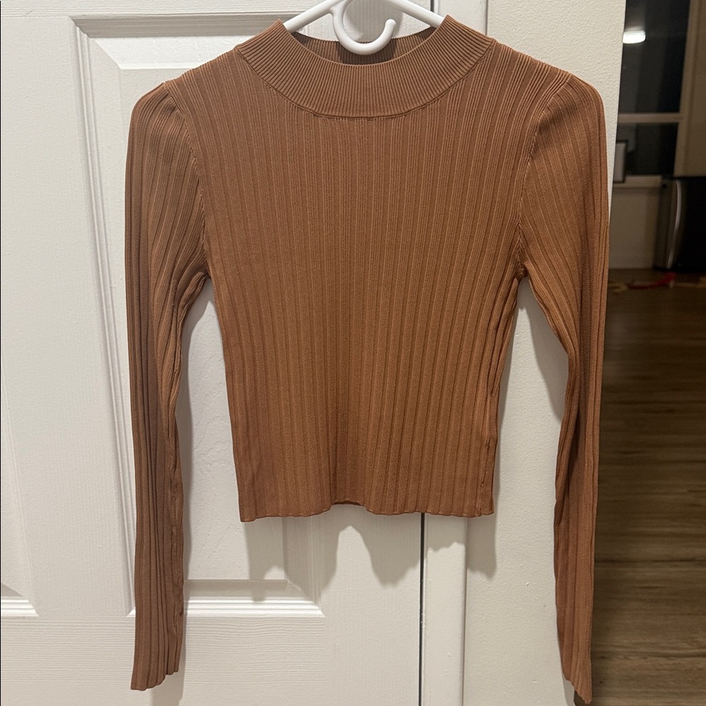 Guess Ribbed Tan Long Sleeve Cropped Top
